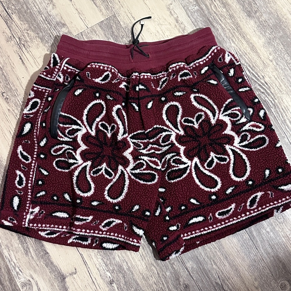 Amiri fleece shorts. Men’s. Size M